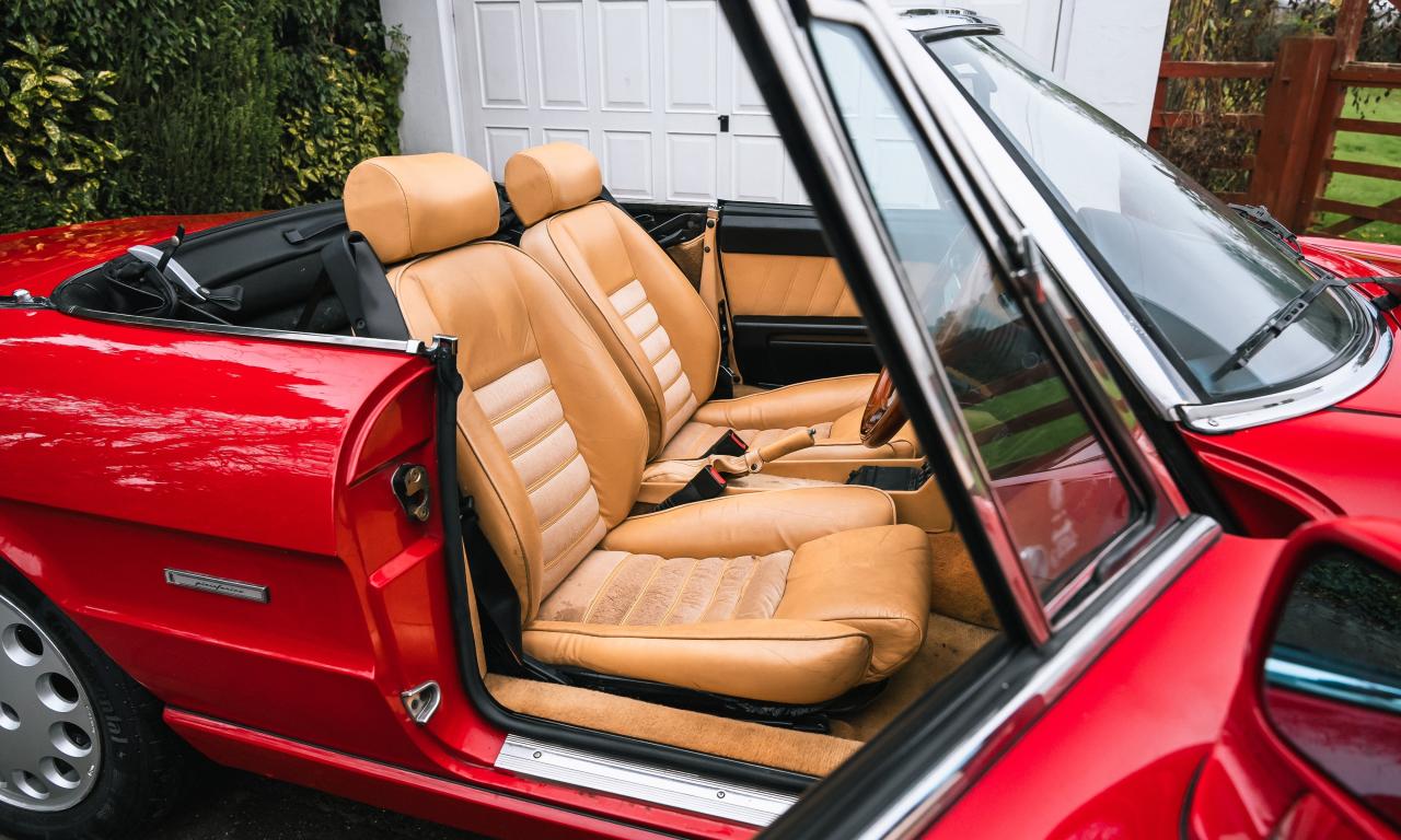 1992 Alfa Romeo Spider S4