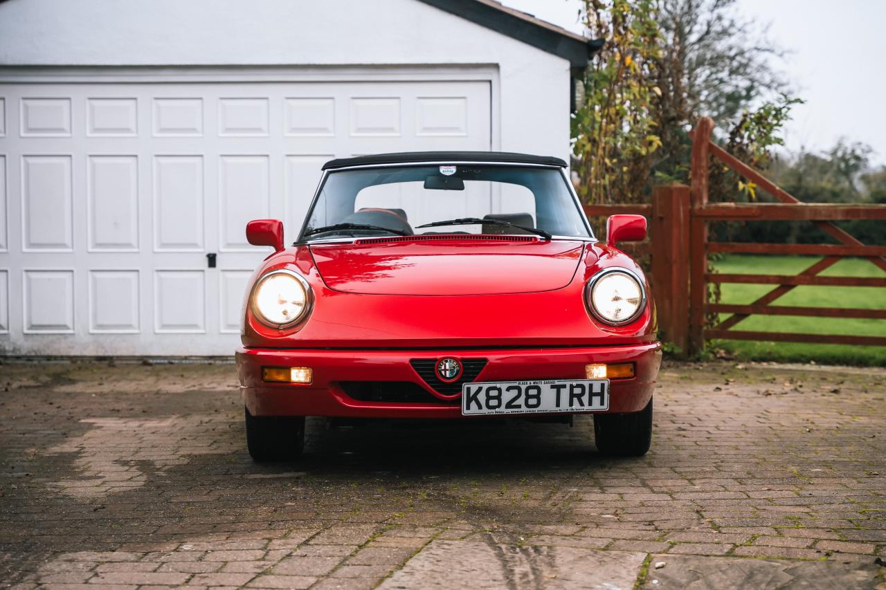 1992 Alfa Romeo Spider S4