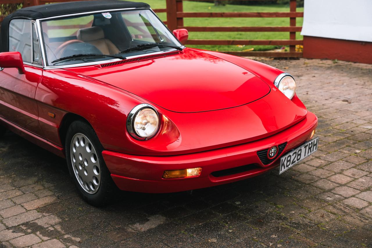 1992 Alfa Romeo Spider S4