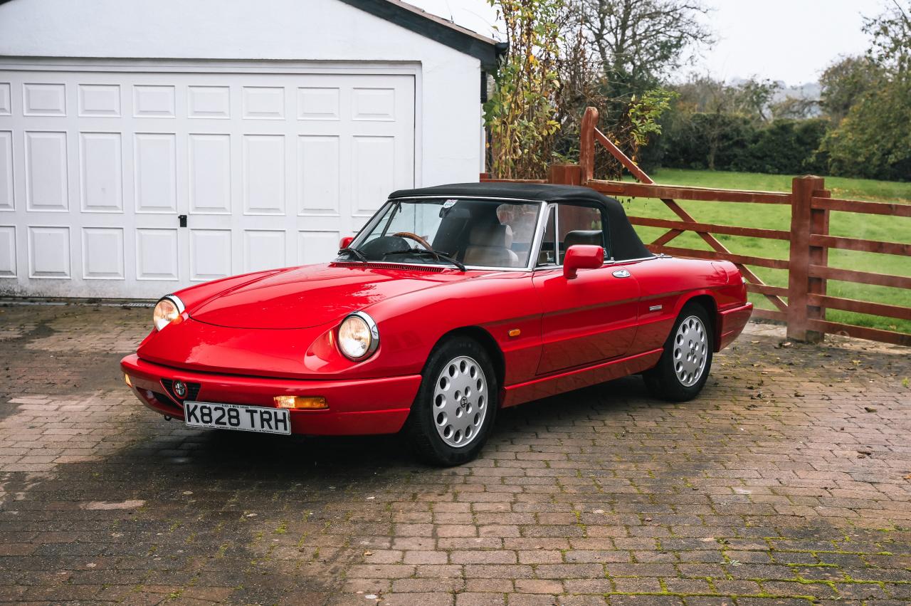 1992 Alfa Romeo Spider S4