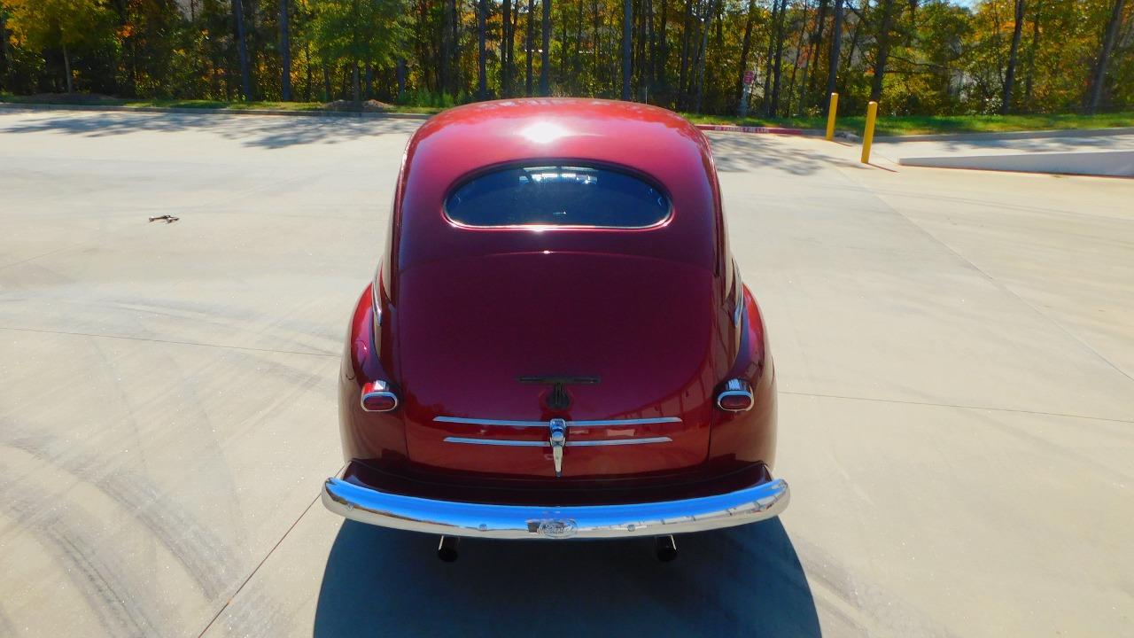 1946 Ford 2 Door