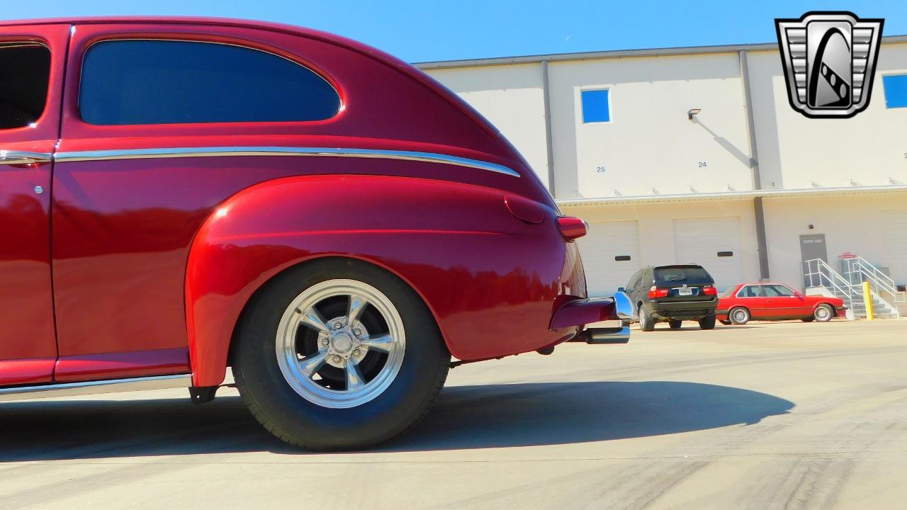 1946 Ford 2 Door