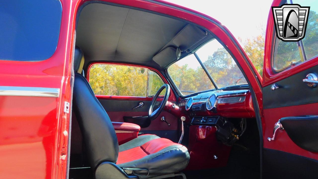 1946 Ford 2 Door