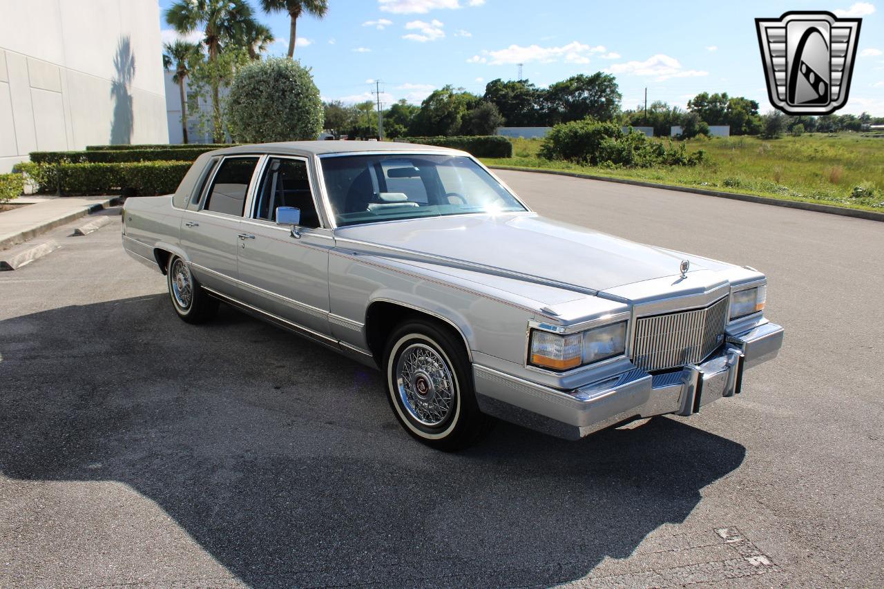 1990 Cadillac Brougham