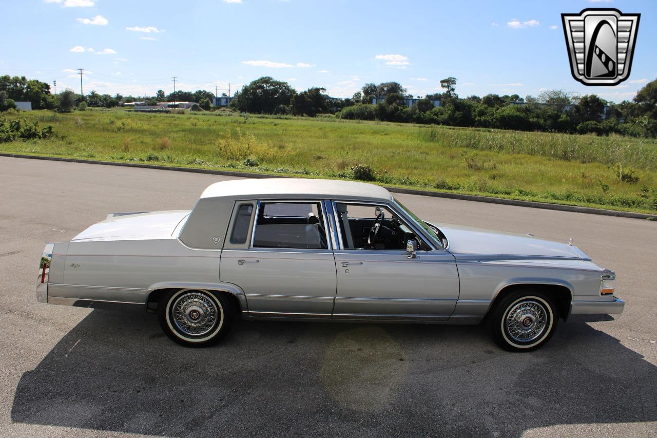 1990 Cadillac Brougham