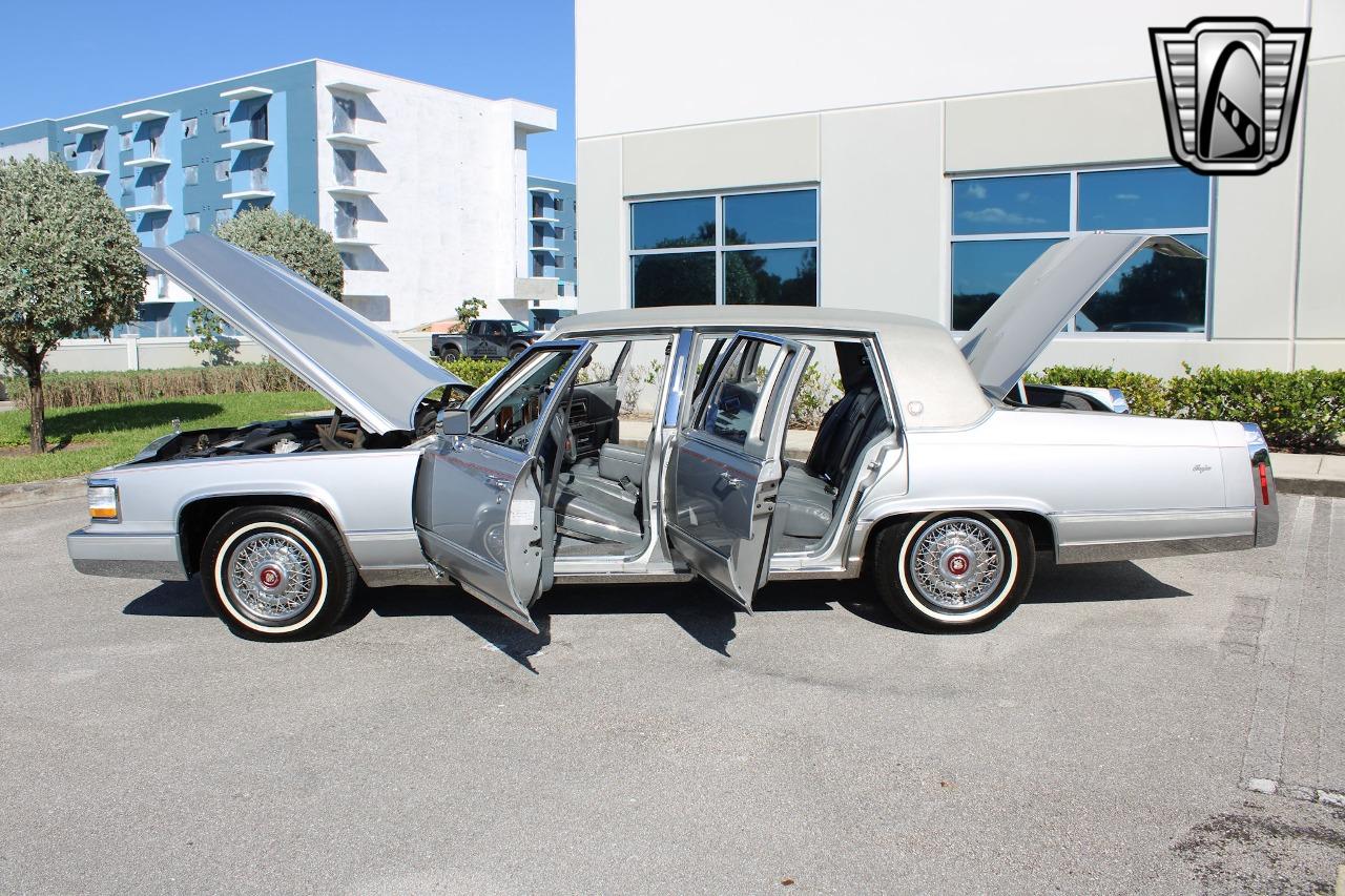 1990 Cadillac Brougham