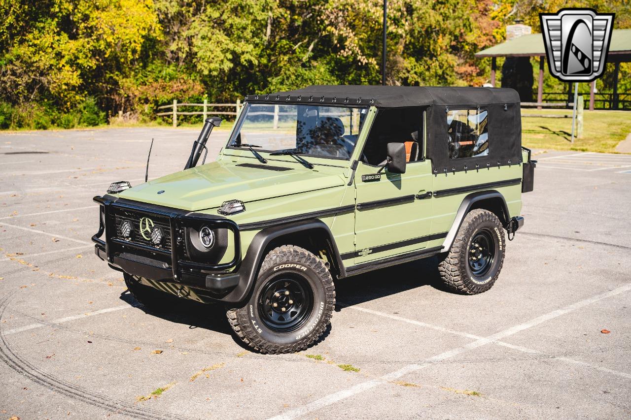 1990 Mercedes - Benz G-WAGON