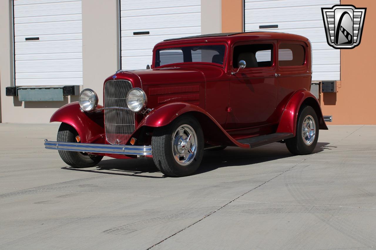 1932 Ford Sedan