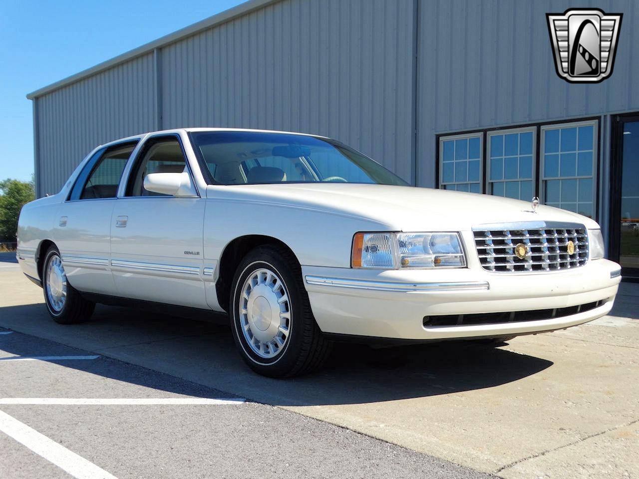 1999 Cadillac DeVille