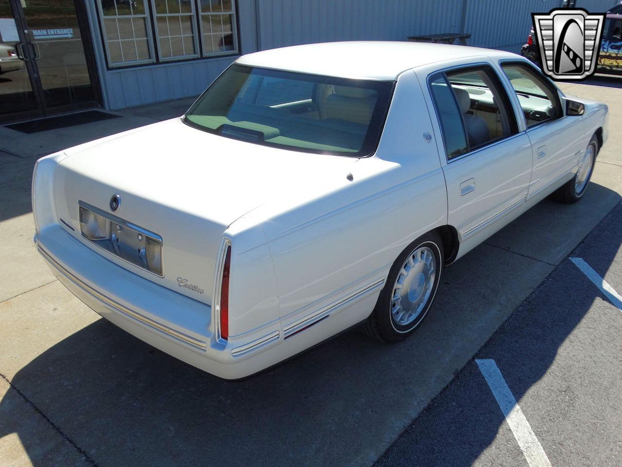 1999 Cadillac DeVille