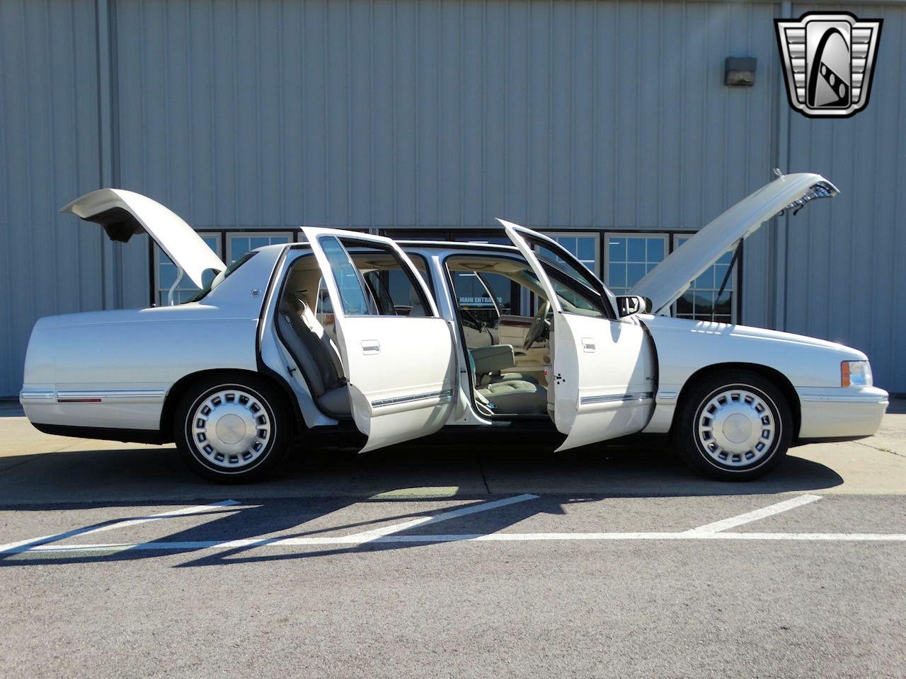 1999 Cadillac DeVille