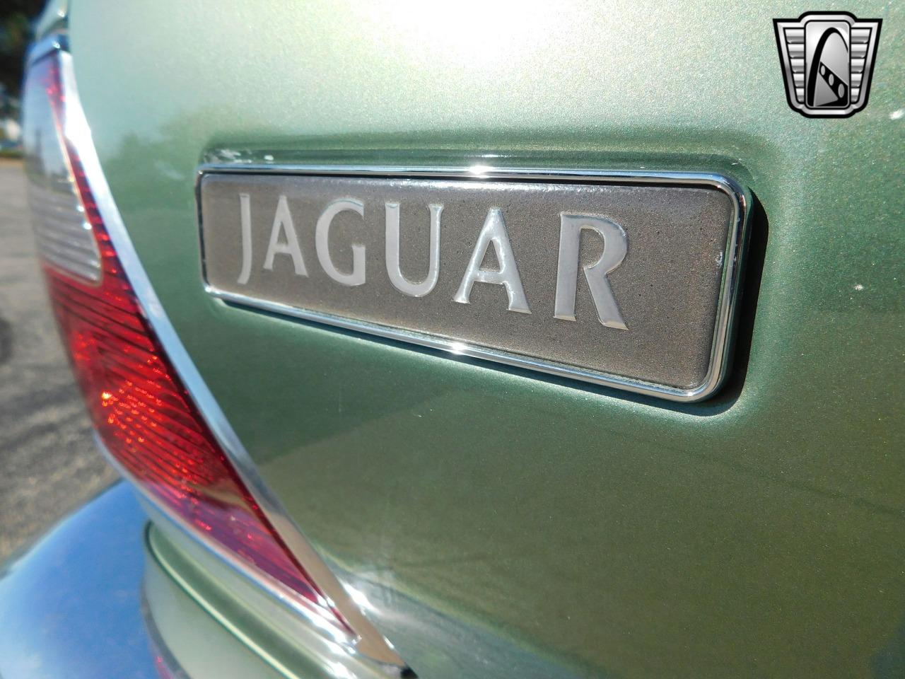 1999 Jaguar XJ8