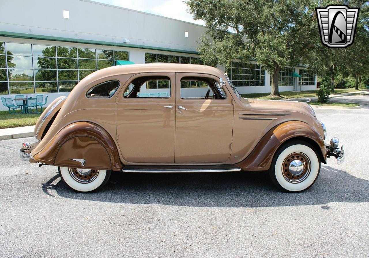 1935 DeSoto Airflow