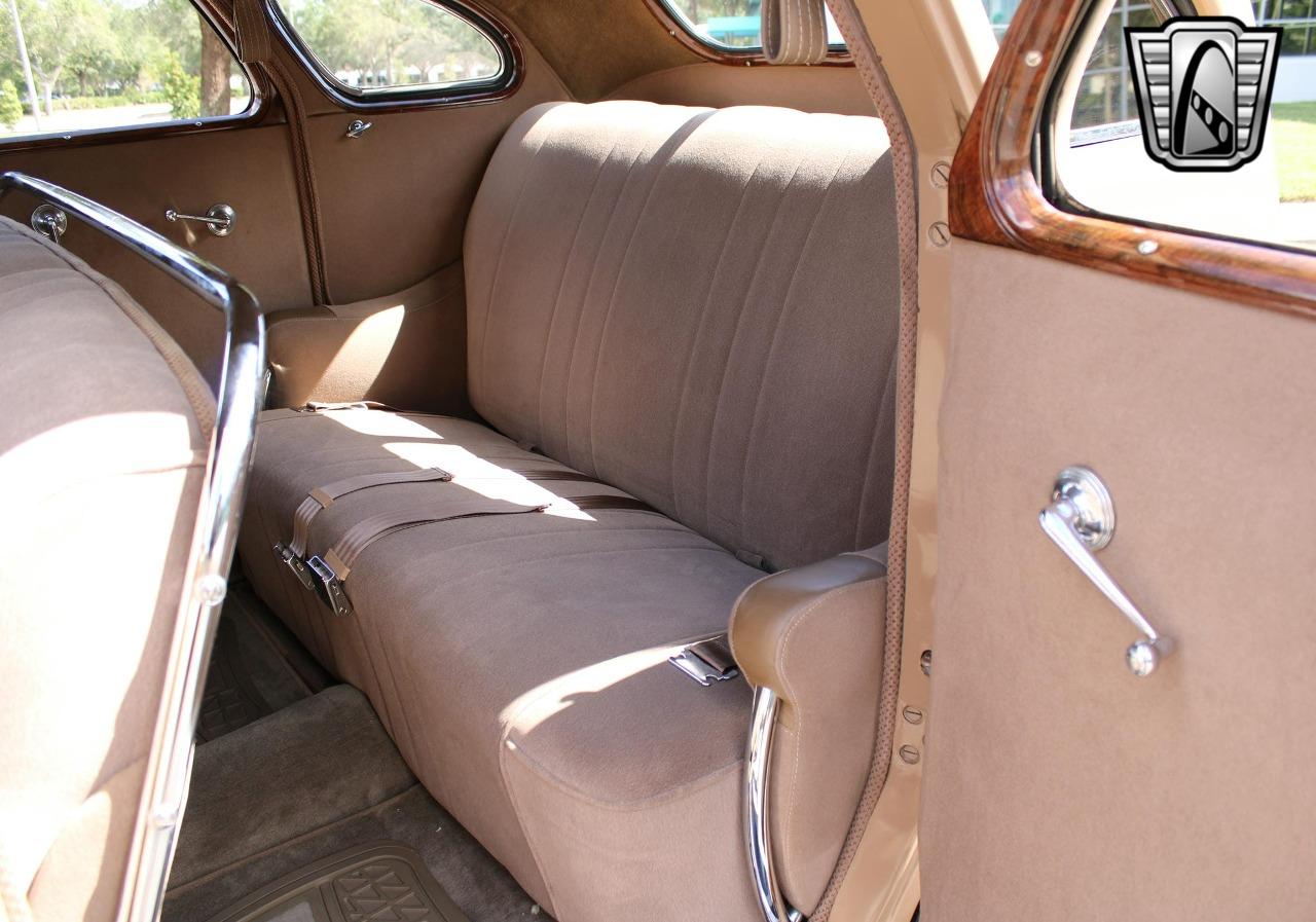 1935 DeSoto Airflow