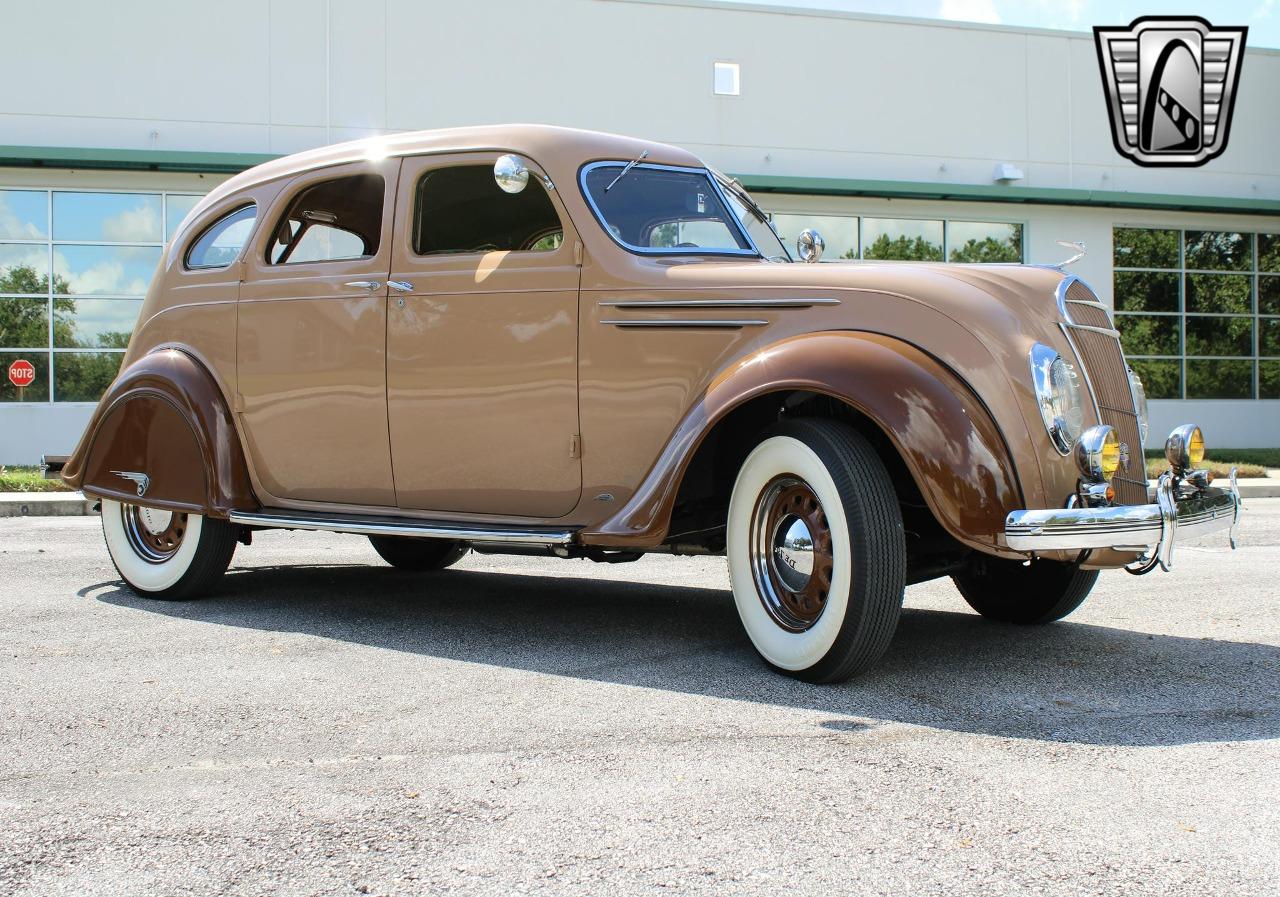 1935 DeSoto Airflow