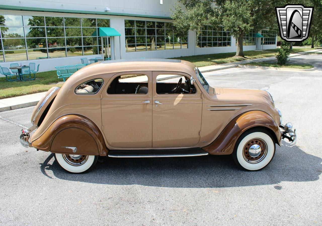 1935 DeSoto Airflow