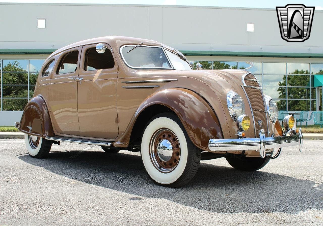 1935 DeSoto Airflow