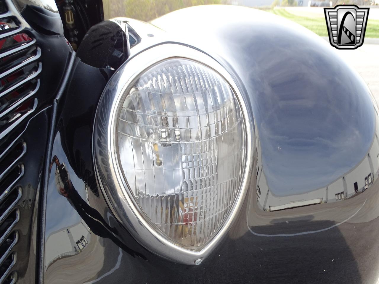 1939 Ford Tudor