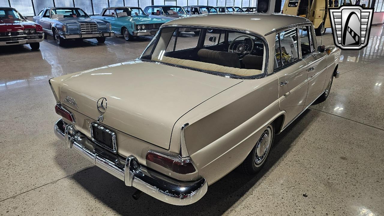 1965 Mercedes - Benz 190