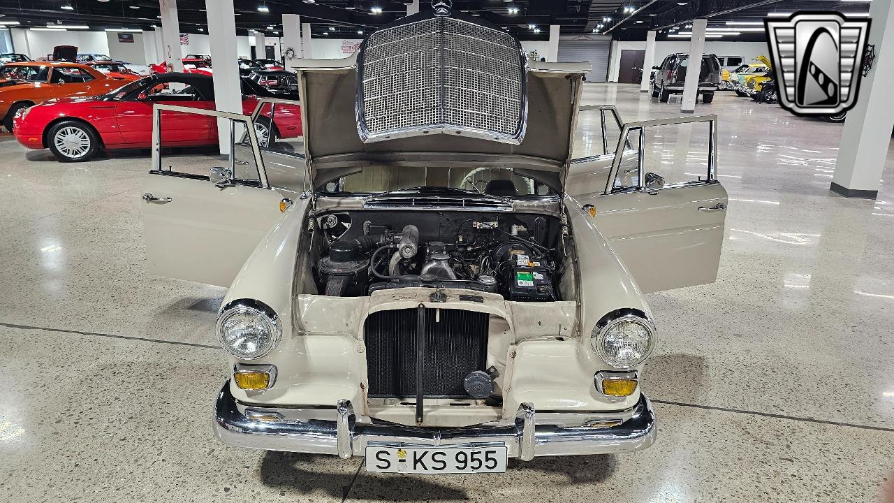 1965 Mercedes - Benz 190