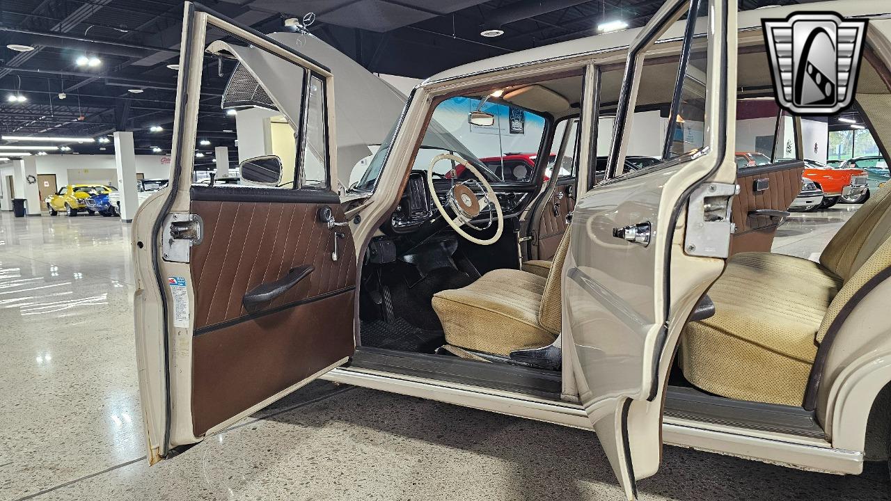 1965 Mercedes - Benz 190