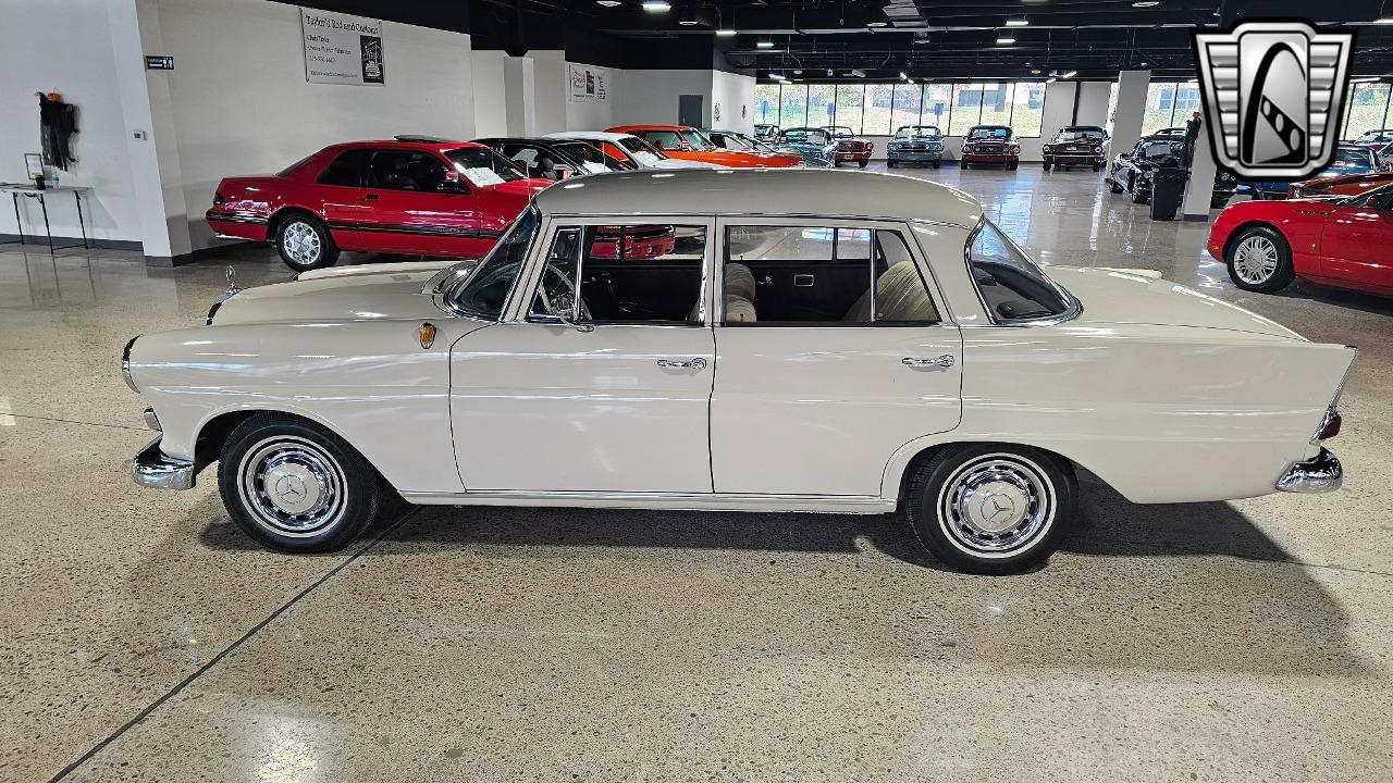 1965 Mercedes - Benz 190