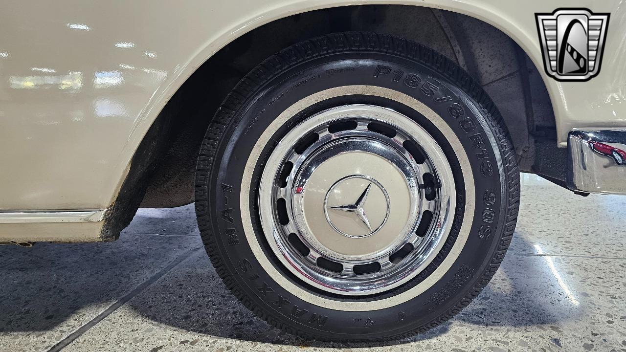 1965 Mercedes - Benz 190