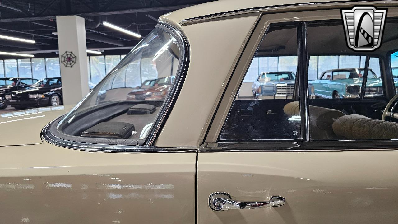 1965 Mercedes - Benz 190