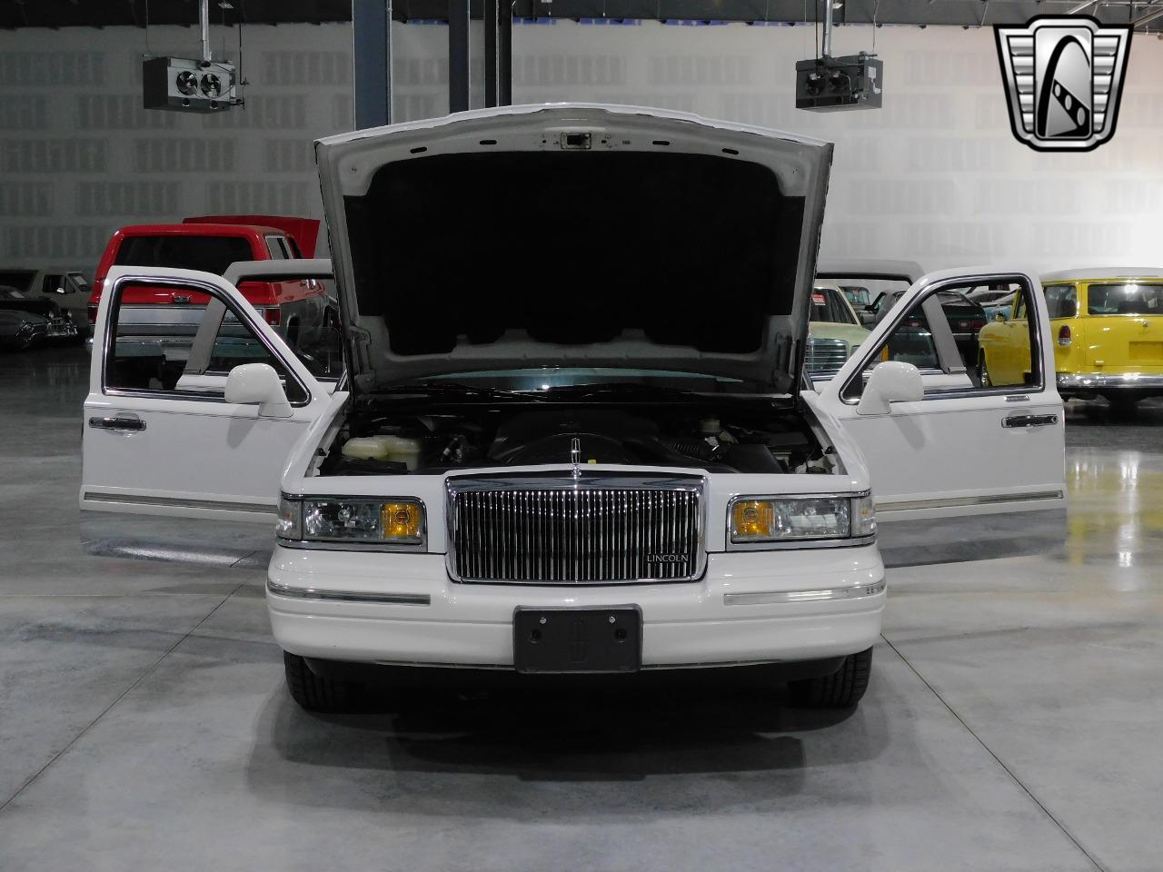 1997 Lincoln Town Car