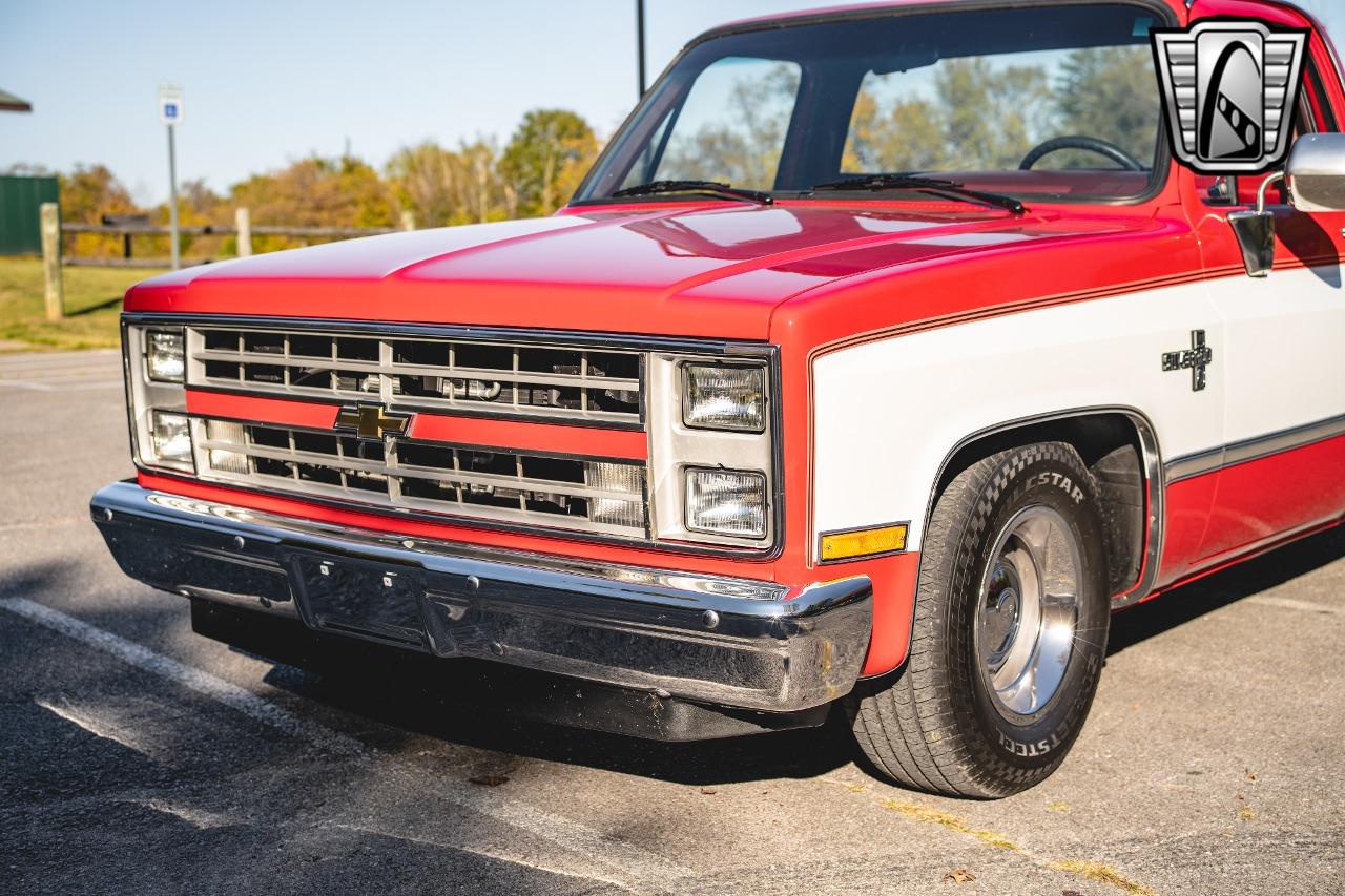 1986 Chevrolet C10 Pickup