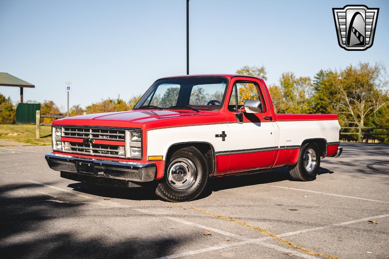 1986 Chevrolet C10 Pickup