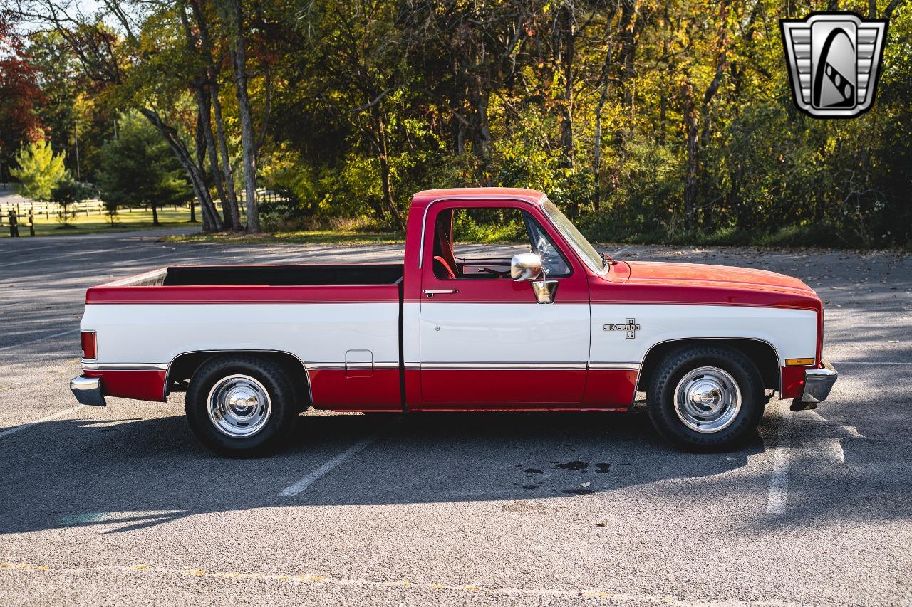 1986 Chevrolet C10 Pickup