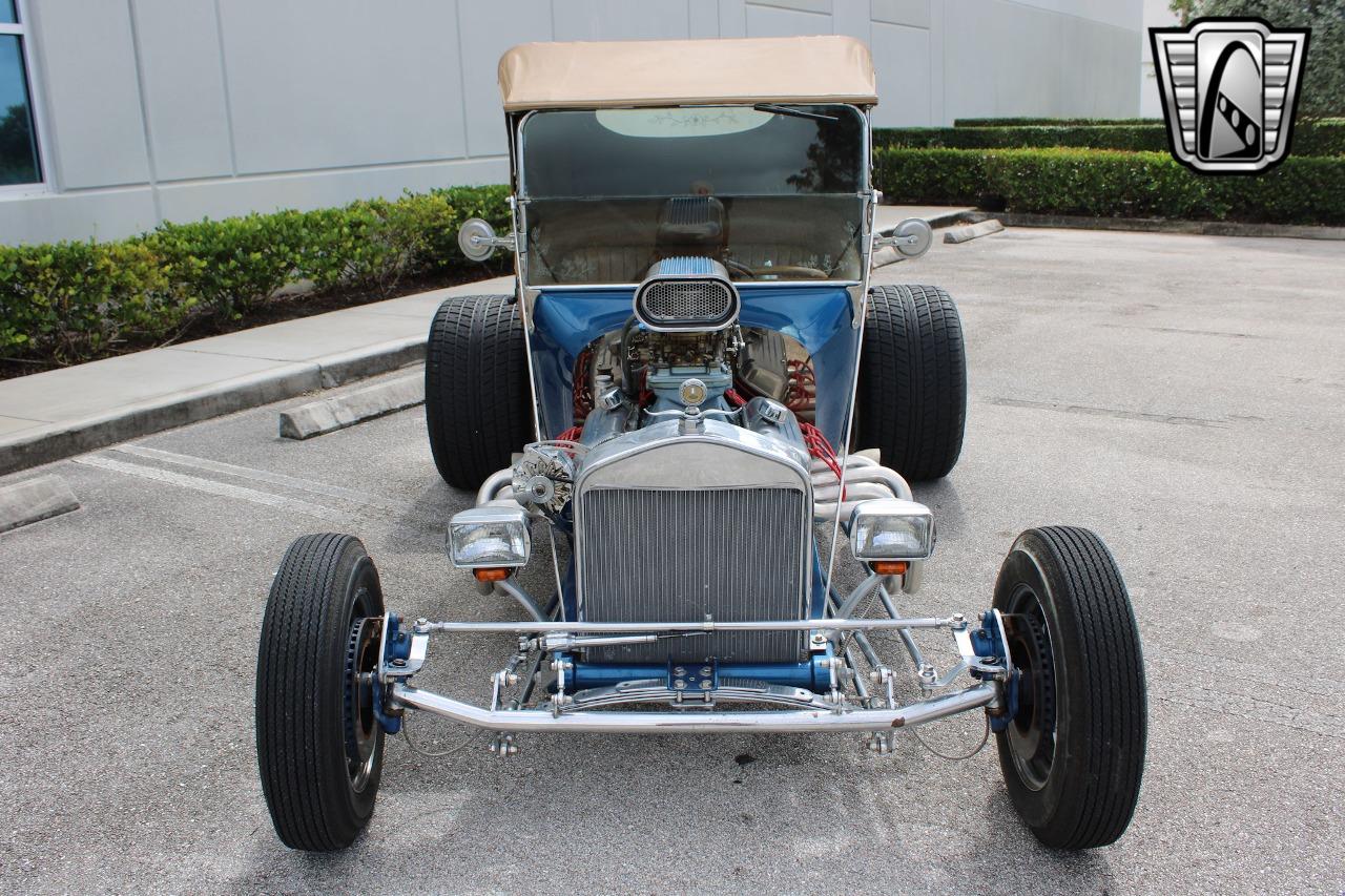 1927 Ford Model T