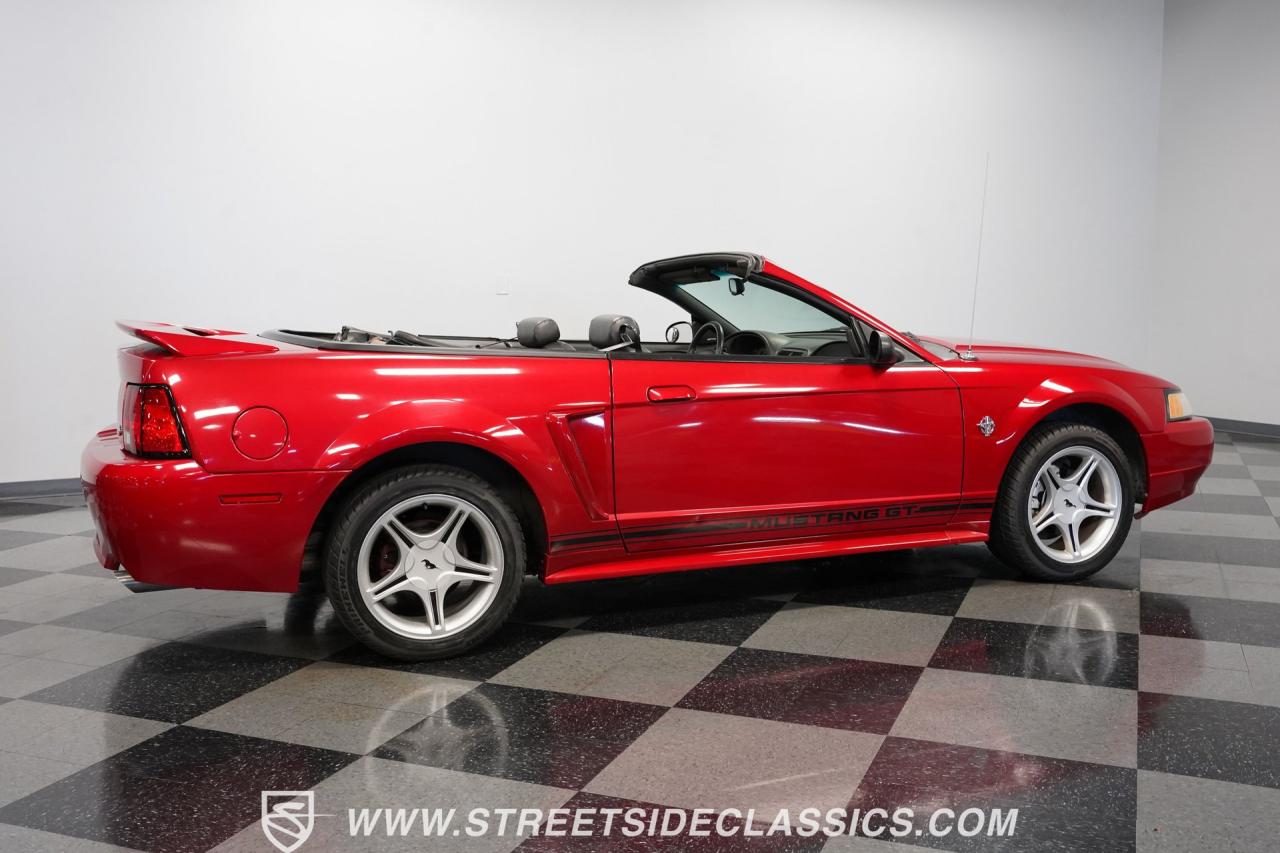 1999 Ford Mustang GT Convertible 35th Anniversary