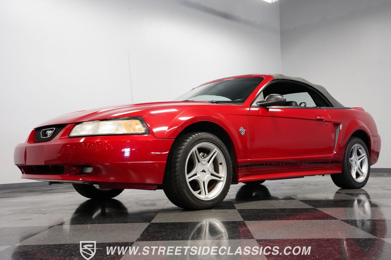 1999 Ford Mustang GT Convertible 35th Anniversary