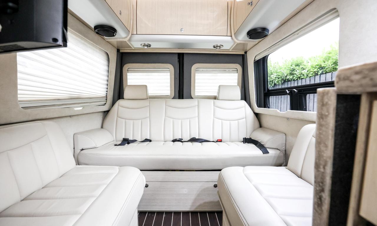 2014 Mercedes - Benz Airstream Interstate