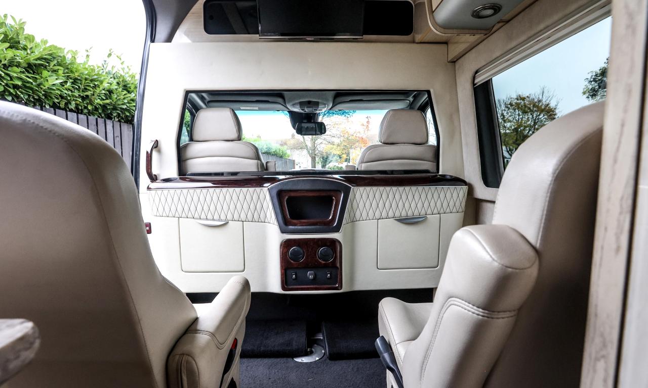 2014 Mercedes - Benz Airstream Interstate