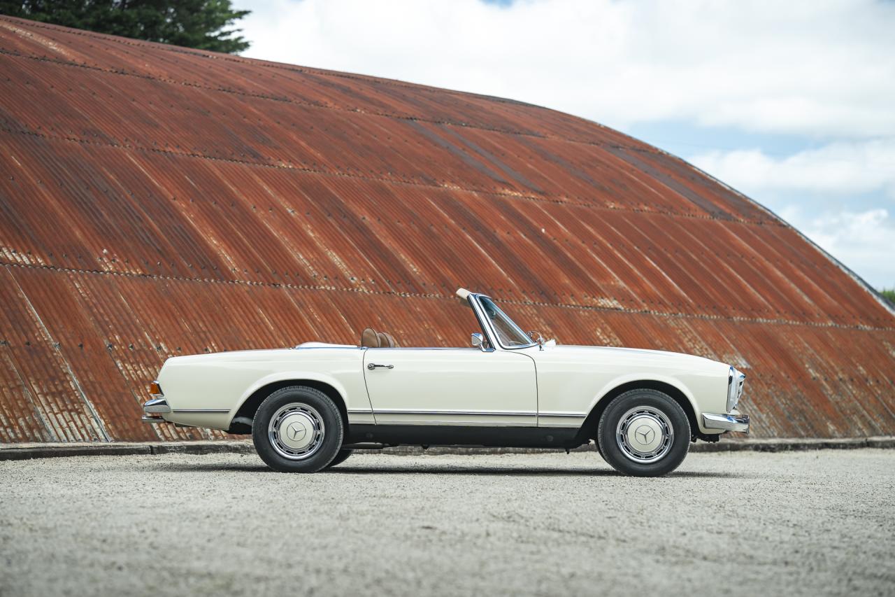 1970 Mercedes - Benz Benz 280SL