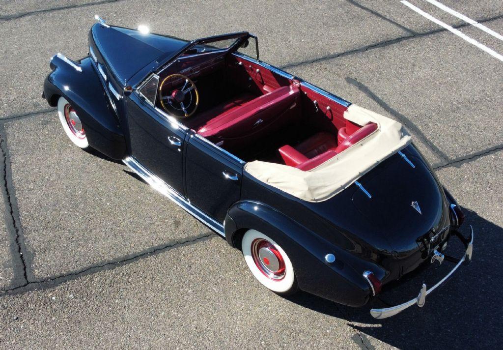 1940 Cadillac Lasalle Model 52 Convertible Sedan