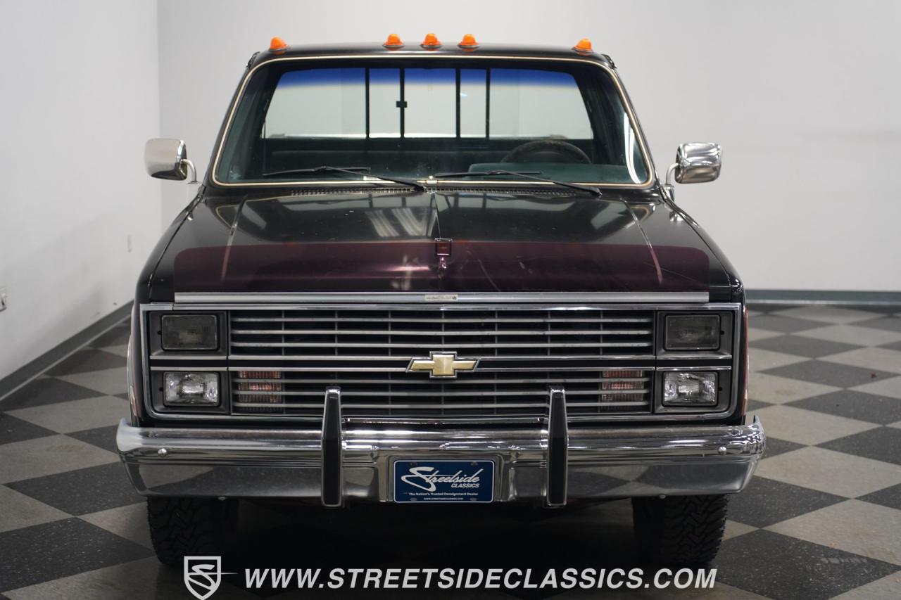 1984 Chevrolet C20 Camper Special