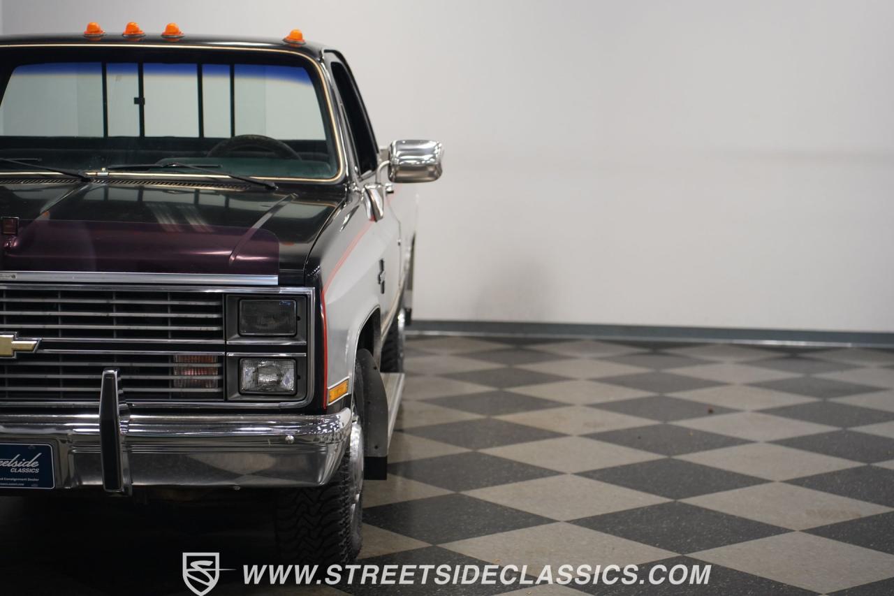 1984 Chevrolet C20 Camper Special