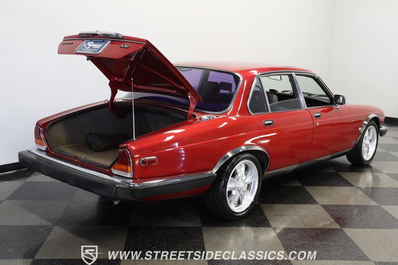 1985 Jaguar XJ6 Restomod