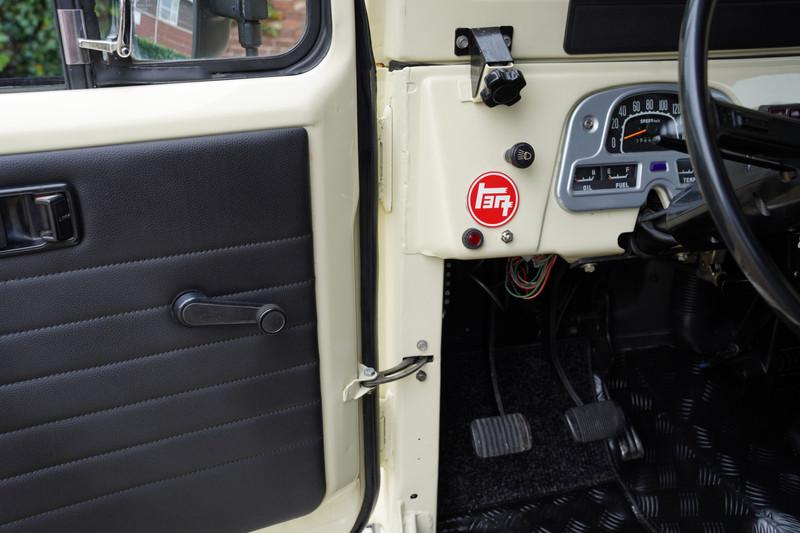 1978 Toyota FJ40 Land Cruiser Soft top PETROL