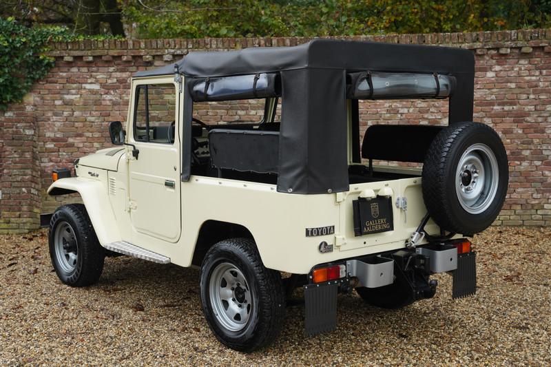 1978 Toyota FJ40 Land Cruiser Soft top PETROL