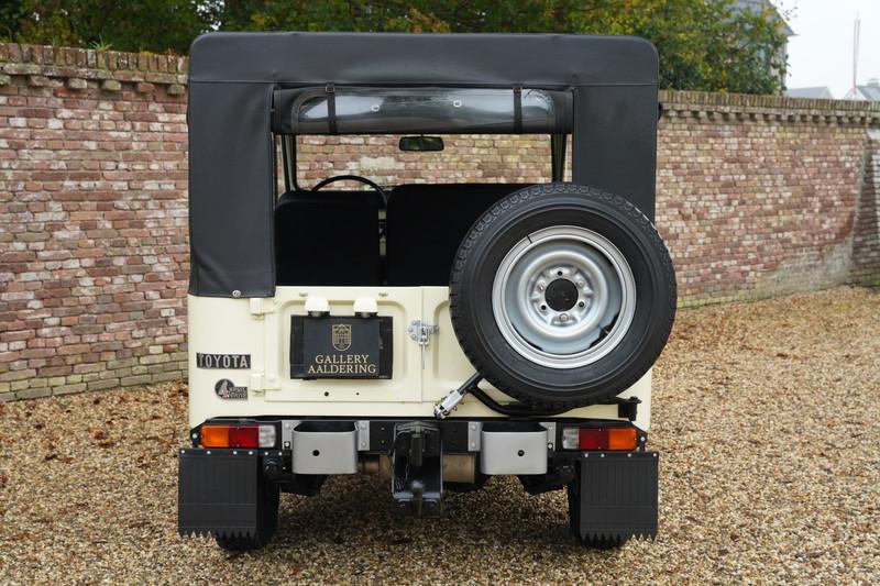 1978 Toyota FJ40 Land Cruiser Soft top PETROL