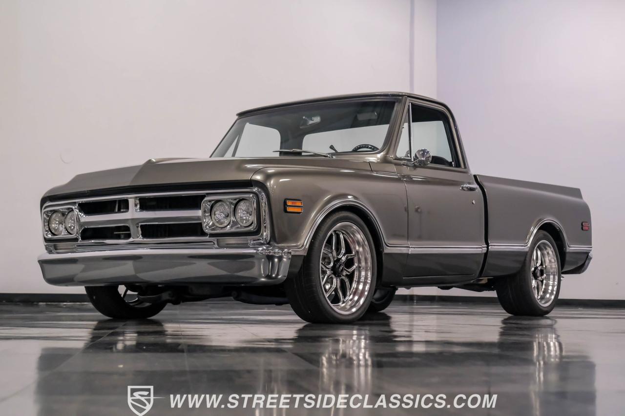 1968 GMC C10 Restomod