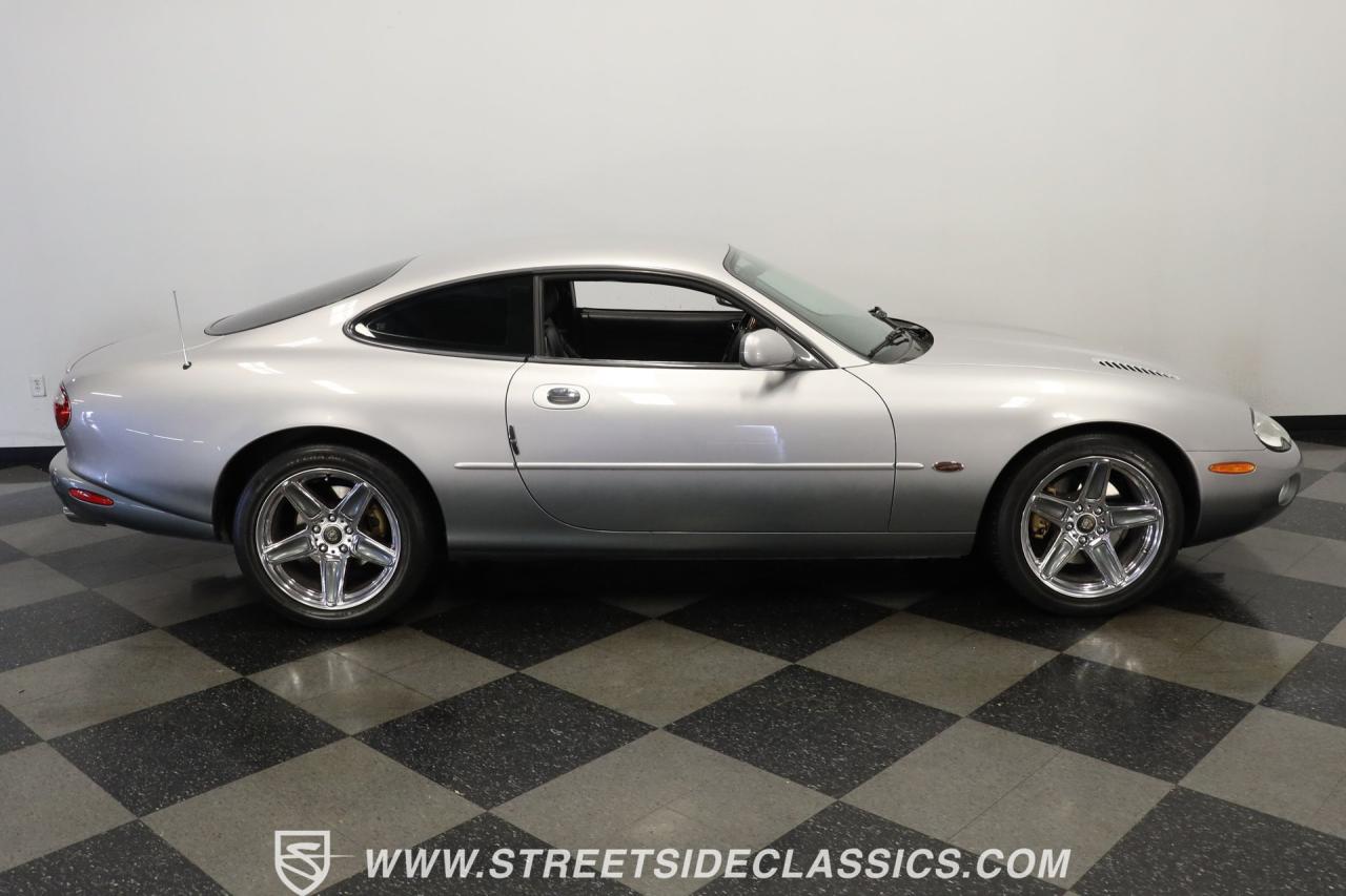 2002 Jaguar XKR Supercharged