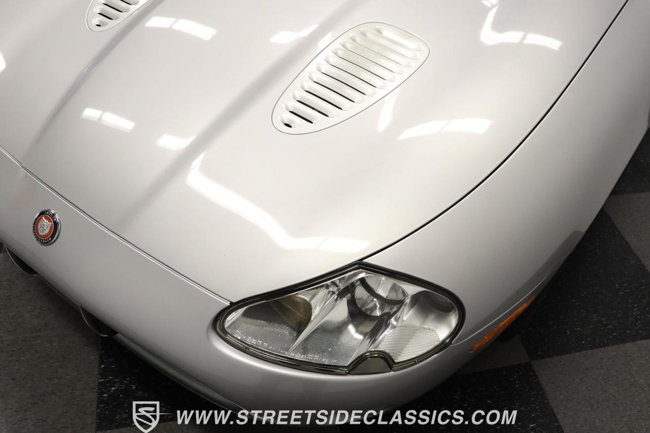 2002 Jaguar XKR Supercharged