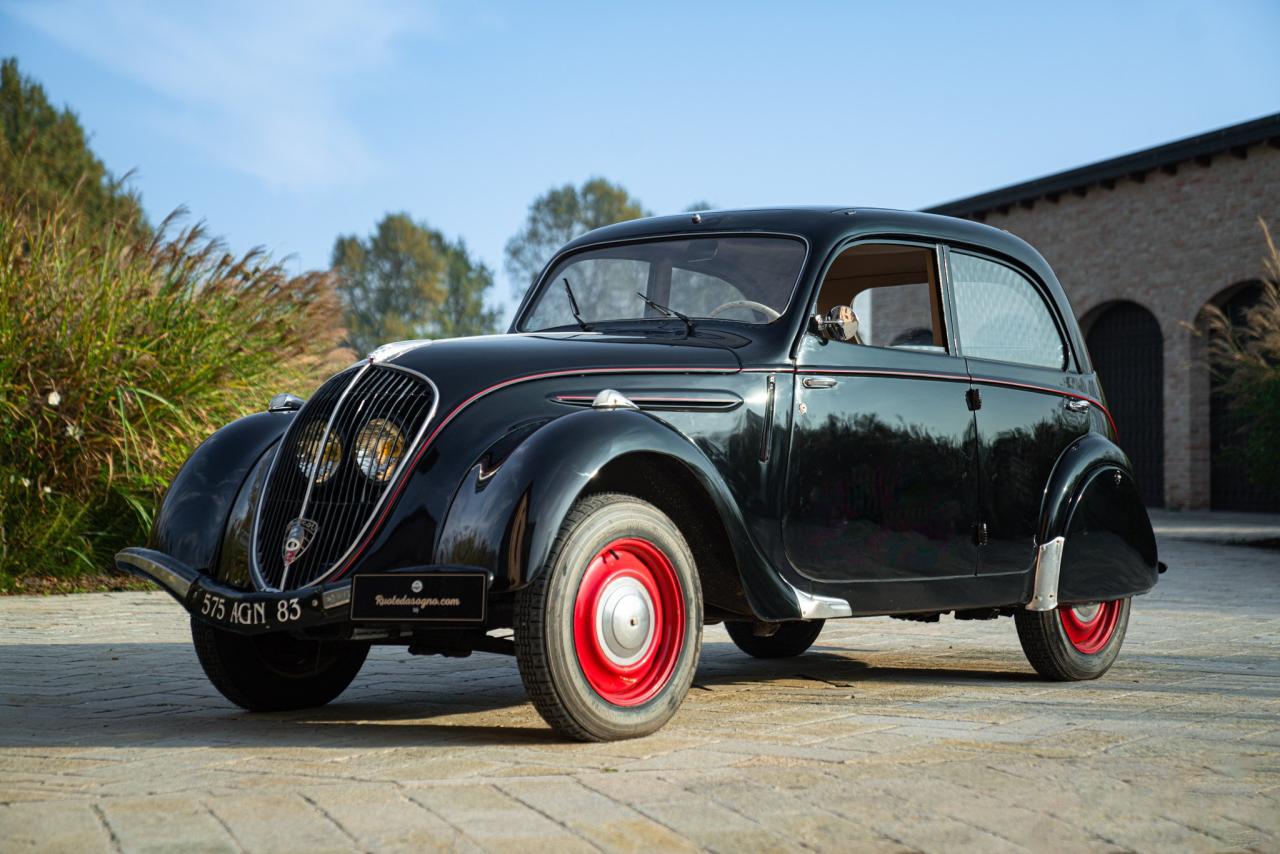 1949 Peugeot 202