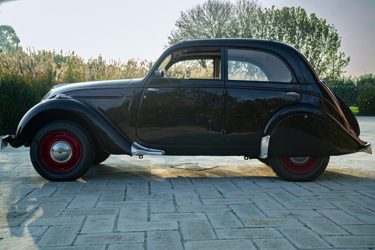 1949 Peugeot 202